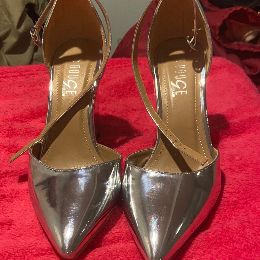 Rouge! Metallic Silver Pointed-Toe Ankle-Strap Heels